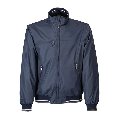 Chaqueta forrado con fibra polar.