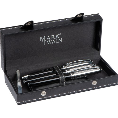 Mark Twain writing set Mark Twain writing set