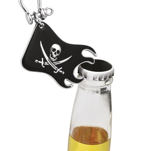 KEY CHAIN PIRATE FLAG WITH TOKEN KEY CHAIN PIRATE FLAG WITH TOKEN