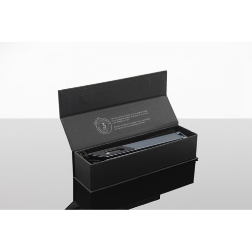 Foldable laptop stand