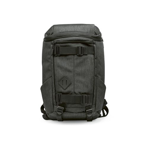 Zaino Paso 20L in rPET. Loops inferiori. Per laptop 17"