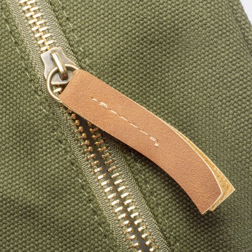 Recycled canvas beauty case with side handle Recycled canvas beauty case with side handle