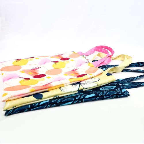 TOTE BAG EN RPET PERSONNALISABLE TOTE BAG EN RPET PERSONNALISABLE
