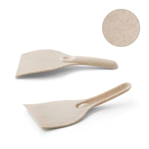 SPREE. PP and wheat straw ice scraper SPREE. PP and wheat straw ice scraper