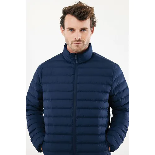 IQONIQ Maiko men recycled polyester padded jacket IQONIQ Maiko men recycled polyester padded jacket