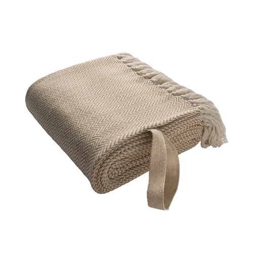 Couverture à franges fabriquée à partir de matériaux 100 % recyclés Couverture à franges fabriquée à partir de matériaux 100 % recyclés