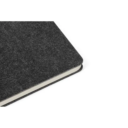 MISHIMA. Block notes A5 con copertina semirigida in feltro riciclato (100% rPET) , con spirale e pagine a righe MISHIMA. Block notes A5 con copertina semirigida in feltro riciclato (100% rPET) , con spirale e pagine a righe