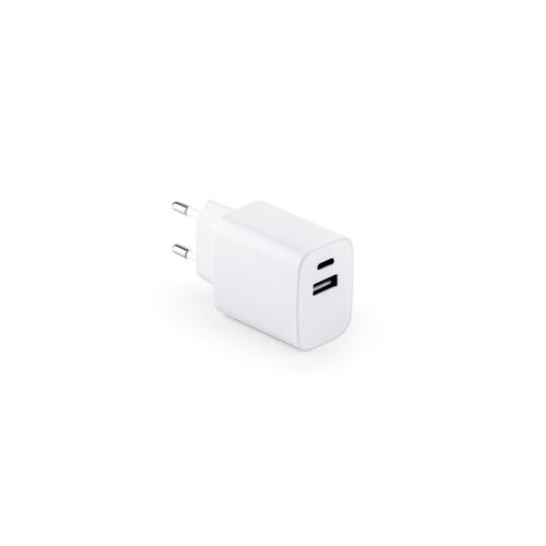 WEGENER. Power adapter with USB-A port 18W and USB-C 20W in recycled ABS (100% rABS)