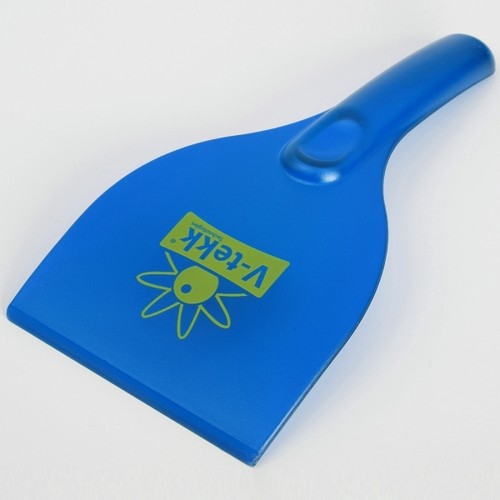 Plastic ice scraper HULL Plastic ice scraper HULL