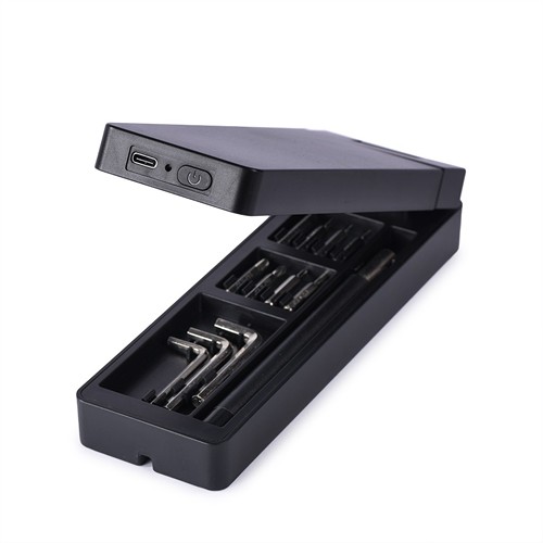 TOOL KIT WITH RECHARGEABLE TORCH IN PLASTIC AND METAL