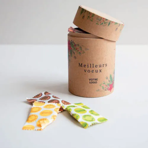 Chocotube, cardboard tube with 10 BIO chocolates Made in France master Pascal Brunstein Chocotube, cardboard tube with 10 BIO chocolates Made in France master Pascal Brunstein