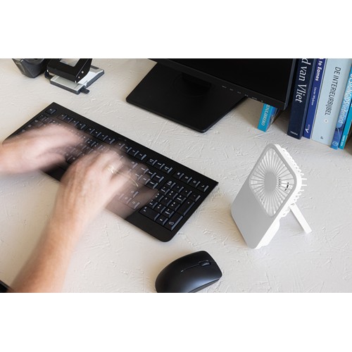 Ventilador escritorio recargable plástico reciclado Aervina