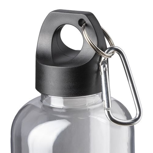 Botella transparente de PET reciclado 580 ml. Tapon de plastica con mosqueton