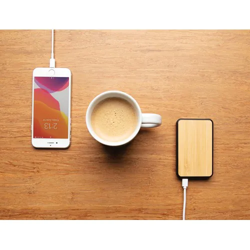 Batterie de secours 5000mAh en plastique recyclé et RCS Batterie de secours 5000mAh en plastique recyclé et RCS