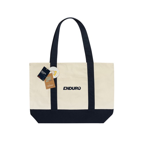 Shopper 350gm2 SHOP LOCAL in cotone riciclato AWARE™ Shopper 350gm2 SHOP LOCAL in cotone riciclato AWARE™