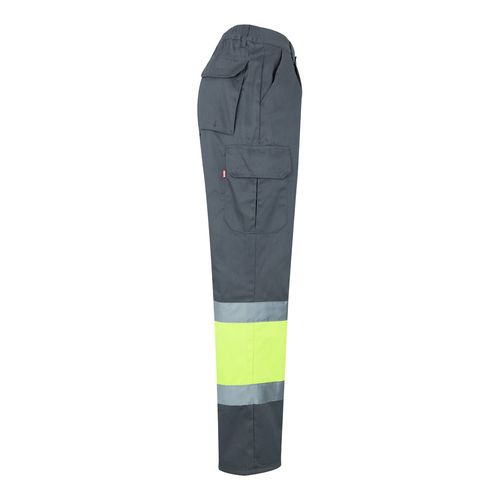 VL ATHENA. Pantaloni in twill bicolore, foderati, con diverse tasche, in cotone (20%) e poliestere (80%) VL ATHENA. Pantaloni in twill bicolore, foderati, con diverse tasche, in cotone (20%) e poliestere (80%)