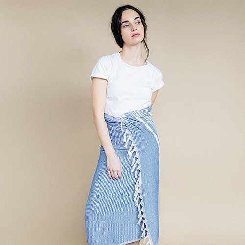 Asciugamano pareo liscio. Frange decorative annoda Xisto Asciugamano pareo liscio. Frange decorative annoda Xisto