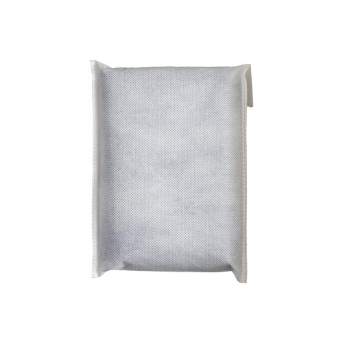 Poncho imperméable en PEVA recyclé. Emballé dans un sac en PET recyclé Poncho imperméable en PEVA recyclé. Emballé dans un sac en PET recyclé