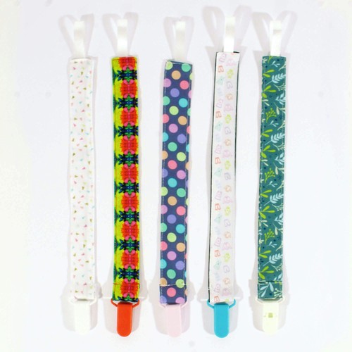 CUSTOMIZABLE PACIFIER HOLDER CUSTOMIZABLE PACIFIER HOLDER