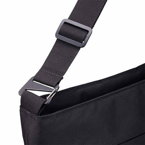 Case Logic Tote Bag Invigo 15.6" Black Case Logic Tote Bag Invigo 15.6" Black
