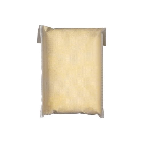 Waterproof poncho made of recycled PEVA. Inserted in recycled PET pouch with graphics