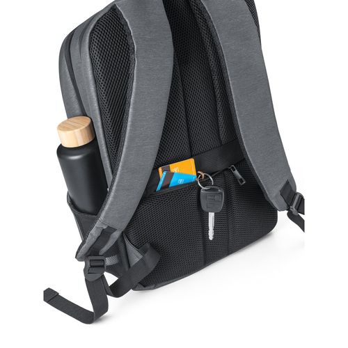 BROOKLYN. Waterdichte 2Tone Nylon 15'' laptoprugzak BROOKLYN. Waterdichte 2Tone Nylon 15'' laptoprugzak