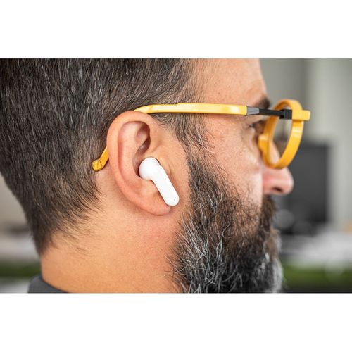 BURTON. Wireless earphones in recycled ABS (100% rABS) with 12 hours of battery life BURTON. Wireless earphones in recycled ABS (100% rABS) with 12 hours of battery life