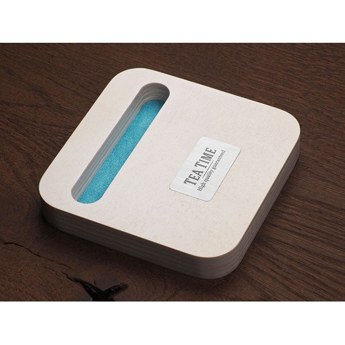 Drewniana podstawka pod telefon Drewniana podstawka pod telefon