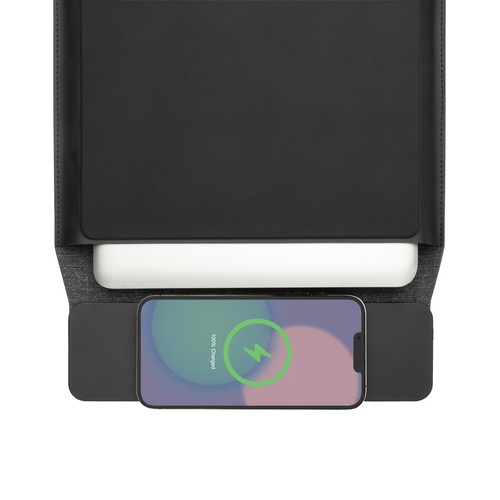 Swiss Peak 15W magnetic charging laptop sleeve 14-15,6" Swiss Peak 15W magnetic charging laptop sleeve 14-15,6"