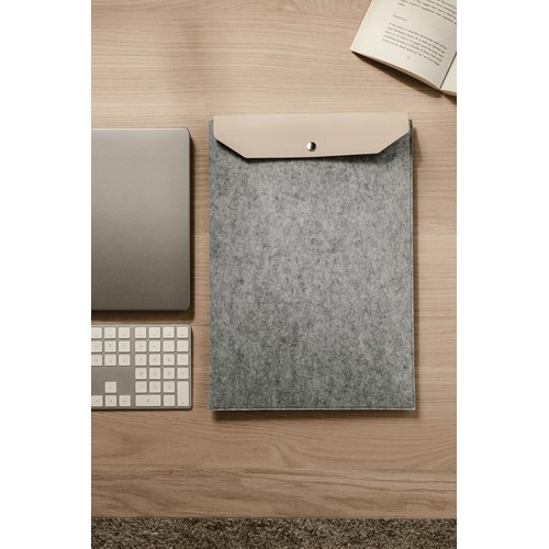 VINGA Albon GRS gerecycled vilt 17" laptophoes VINGA Albon GRS gerecycled vilt 17" laptophoes