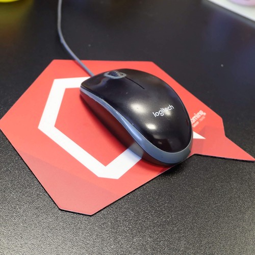 MINI PP MOUSE BASE WITH FOAM 15X15CMS CUSTOMIZABLE MINI PP MOUSE BASE WITH FOAM 15X15CMS CUSTOMIZABLE