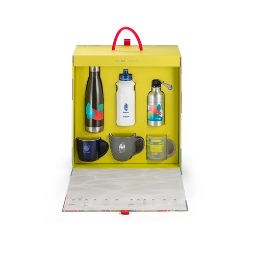 DRINKIT SHOWCASE. Muestrario personalizado de "Drinkware" DRINKIT SHOWCASE. Muestrario personalizado de "Drinkware"