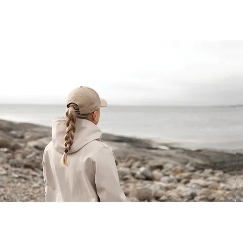 VINGA Baltimore AWARE™ gerecycled PET cap