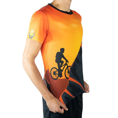 Toop basic sport t-shirt, technical fabric, print. Total Toop basic sport t-shirt, technical fabric, print. Total