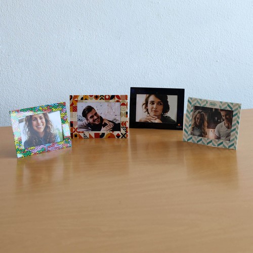 CUSTOMIZABLE CARDBOARD PICTURE FRAME 12X9CM