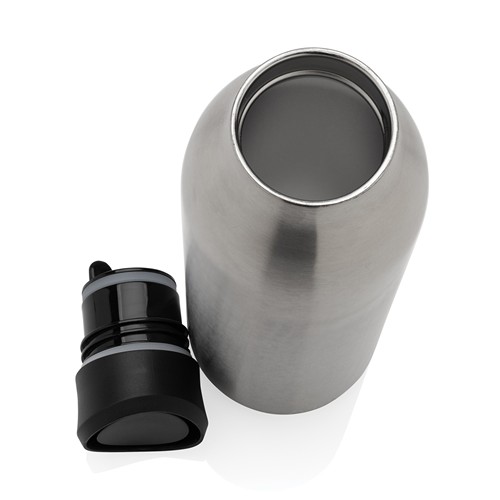 Bouteille d'eau 600ml en acier recyclé RCS Avira Alok Bouteille d'eau 600ml en acier recyclé RCS Avira Alok