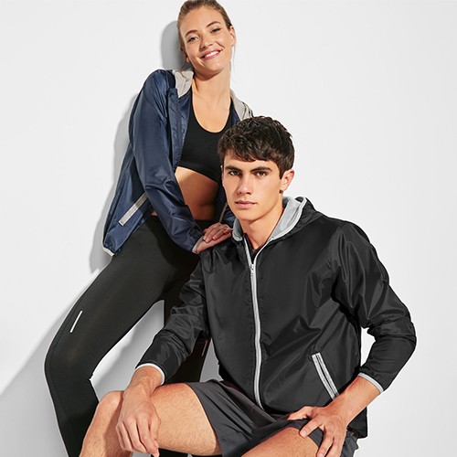 Giacca a vento con cappuccio ANGELO Giacca a vento con cappuccio ANGELO