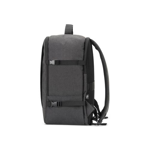 CIES. Backpack developed to fulfil the dimensions required by airlines in high-density 600D recycled polyester CIES. Backpack developed to fulfil the dimensions required by airlines in high-density 600D recycled polyester