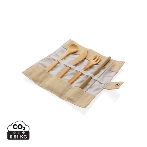 Reusable bamboo travel cutlery set Reusable bamboo travel cutlery set