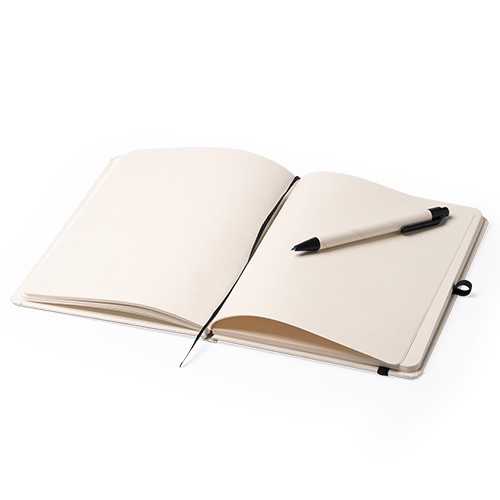 Notebook A5 con copertina rigida. Chiusura elastic Arlete Notebook A5 con copertina rigida. Chiusura elastic Arlete