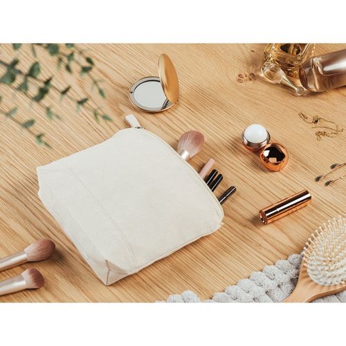 KAYLA. Specchio rotondo bifacciale in alluminiocon chiusura magnetica KAYLA. Specchio rotondo bifacciale in alluminiocon chiusura magnetica