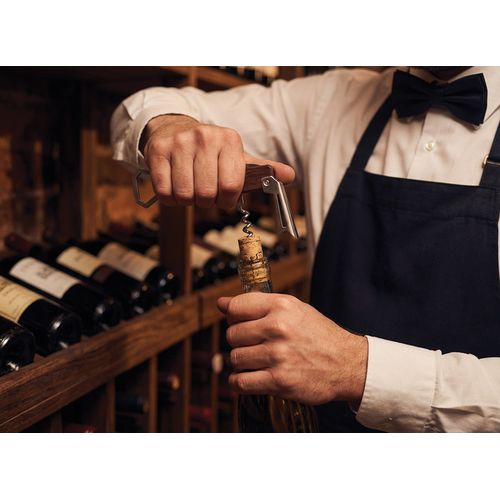 sommelier