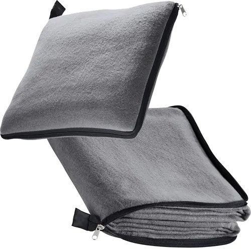2in1 fleece blanket/pillow Radcliff 2in1 fleece blanket/pillow Radcliff