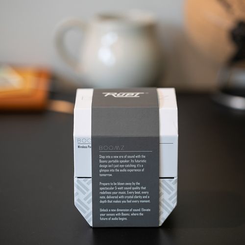 Boomz speaker in rABS, 800mAh. 5h di autonomia. 5W e TWC Boomz speaker in rABS, 800mAh. 5h di autonomia. 5W e TWC