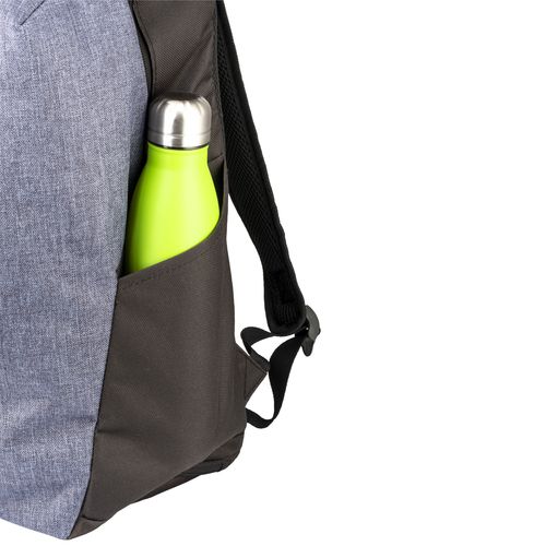 Zaino sport in poliestere 600D melange, ampio scomparto principale con porta pc (15"). Zaino sport in poliestere 600D melange, ampio scomparto principale con porta pc (15").