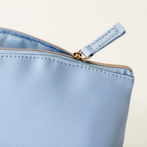 Multipurpose PU fine grain saffiano beauty case. Zipper closure and inner lining