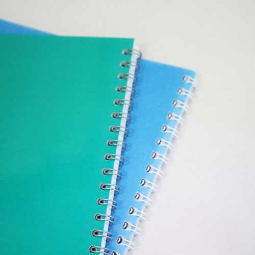 Bloc de Notas con Anillas A5 con Cubierta de Cartón Laminade Bloc de Notas con Anillas A5 con Cubierta de Cartón Laminade