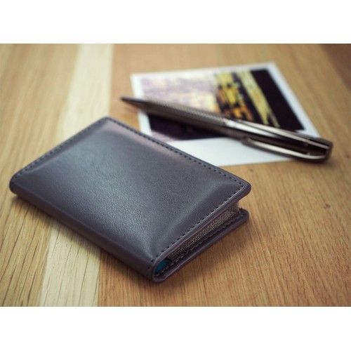 Business card holder