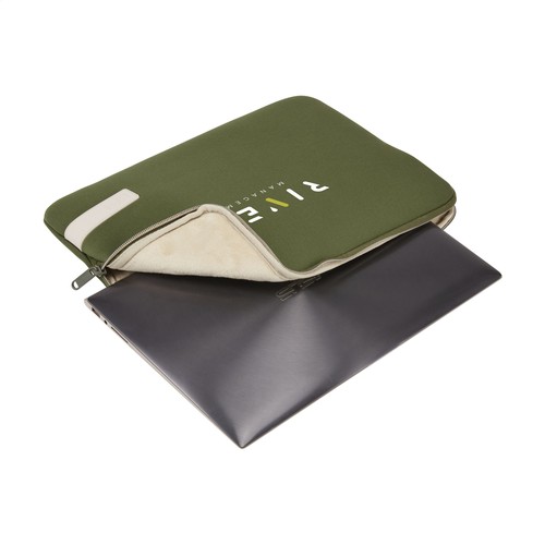 Case Logic Reflect 14 inch Laptop Sleeve Case Logic Reflect 14 inch Laptop Sleeve