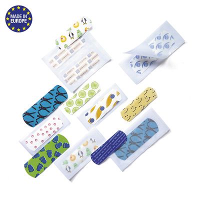 Box of 50 plasters Box of 50 plasters